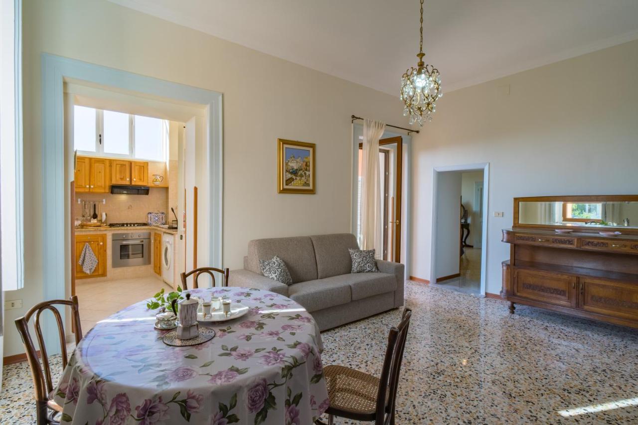 Вилла Casa Ermelinda Масса-Лубренсе Экстерьер фото