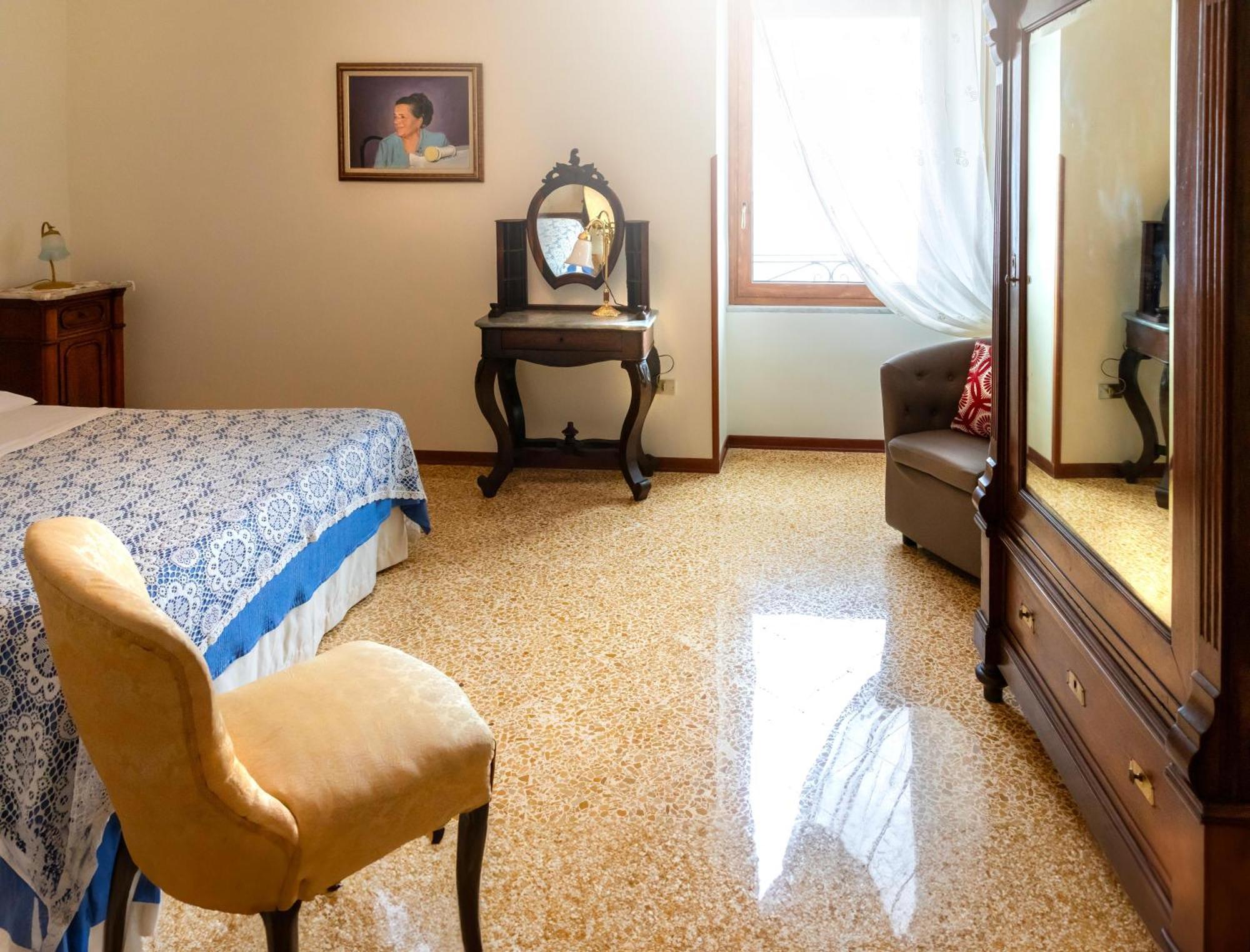 Вилла Casa Ermelinda Масса-Лубренсе Экстерьер фото